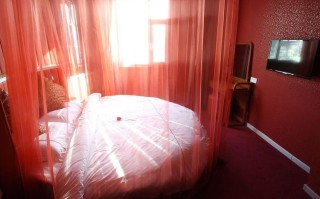 遵义老成情侣酒店预订有什么特别之处？