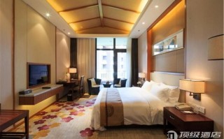 建国国际温泉酒店怎么预订最优惠？