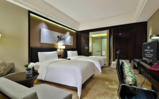 成都皇冠假期酒店怎么预订最优惠？