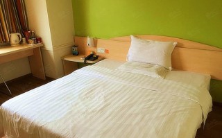 高明七天连锁酒店怎么预订最划算？