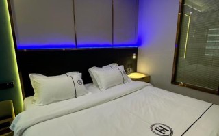 自贡假日锦绣酒店怎么预订最划算？