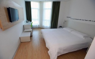 秦皇岛如家快捷酒店怎么预订最优惠？