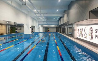 天津哪家健身房带游泳池？