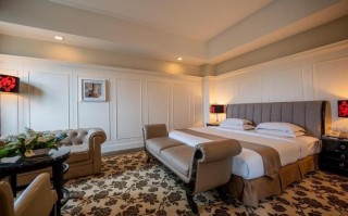 皇冠花园附近酒店怎么预订最划算？