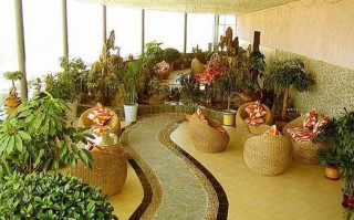 西宁假期王朝酒店怎么预订最划算？