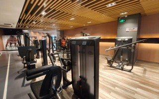 九江建国酒店健身房设施如何？