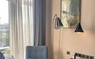 青岛机场秋林酒店怎么预订？