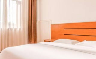 天津丽景快捷酒店预订，价格多少？