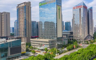 西安绿地附近酒店怎么选？