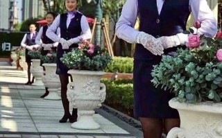 物业客服如何体现敬业精神？