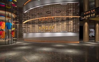 御金莎健身游泳俱乐部有何特色服务？