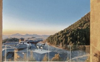 张掖温泉半山酒店预订要提前多久？