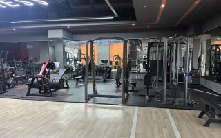 昆山蓝堡健身会所价格是多少？