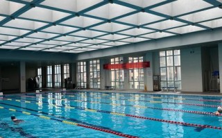 华新健身房恒温游泳馆有何特色？
