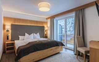 维多利亚开元酒店怎么预订最优惠？