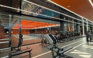 南宁有游泳池的健身房