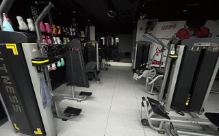 杨家坪25小时健身房为何24小时不打烊？