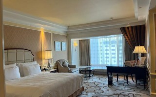 凯旋门建国酒店怎么预订最优惠？