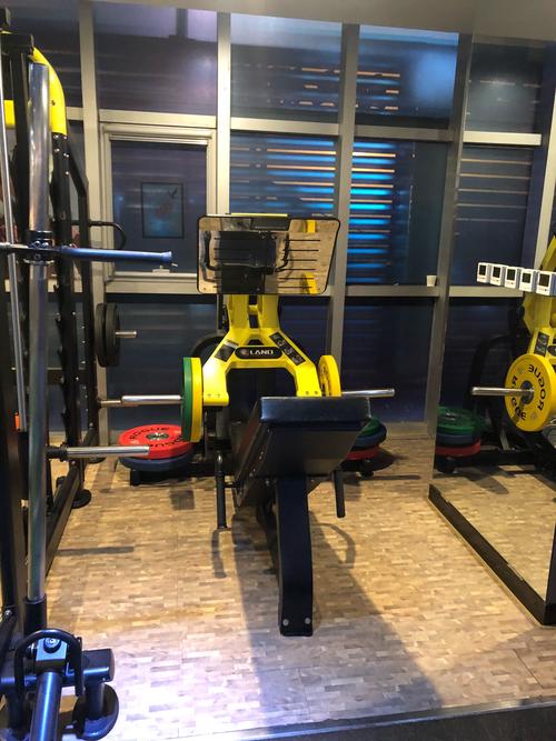 Max Fit健身工厂，如何高效打造理想身材？-第3张图片-德高鼎泰便民中心