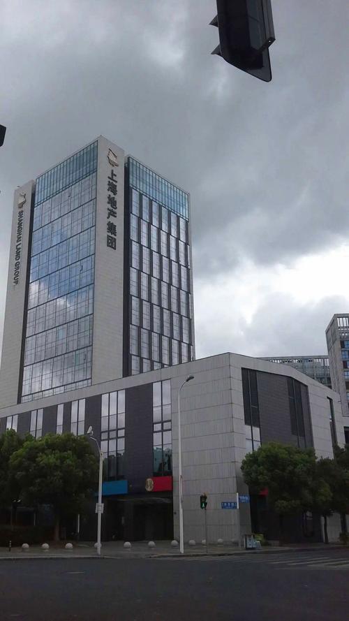 上海上房物业管理有限公司-第2张图片-德高鼎泰便民中心