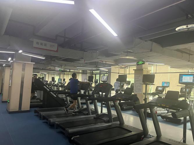 南京五台山健身会馆价格是多少？-第2张图片-德高鼎泰便民中心