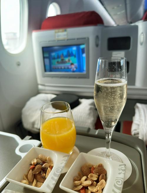 乌鲁木齐海航酒店预订哪里最优惠?-第3张图片-德高鼎泰便民中心 乌鲁木齐海航酒店预订哪里最优惠?-第3张图片-德高鼎泰便民中心