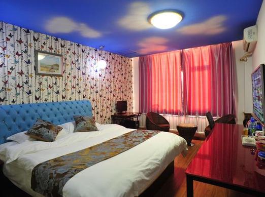 潍坊阳光100酒店预订哪里最优惠？-第1张图片-德高鼎泰便民中心