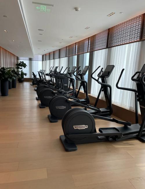 酒店健身房免费,想用需注意啥?-第2张图片-德高鼎泰便民中心 酒店健身房免费,想用需注意啥?-第2张图片-德高鼎泰便民中心