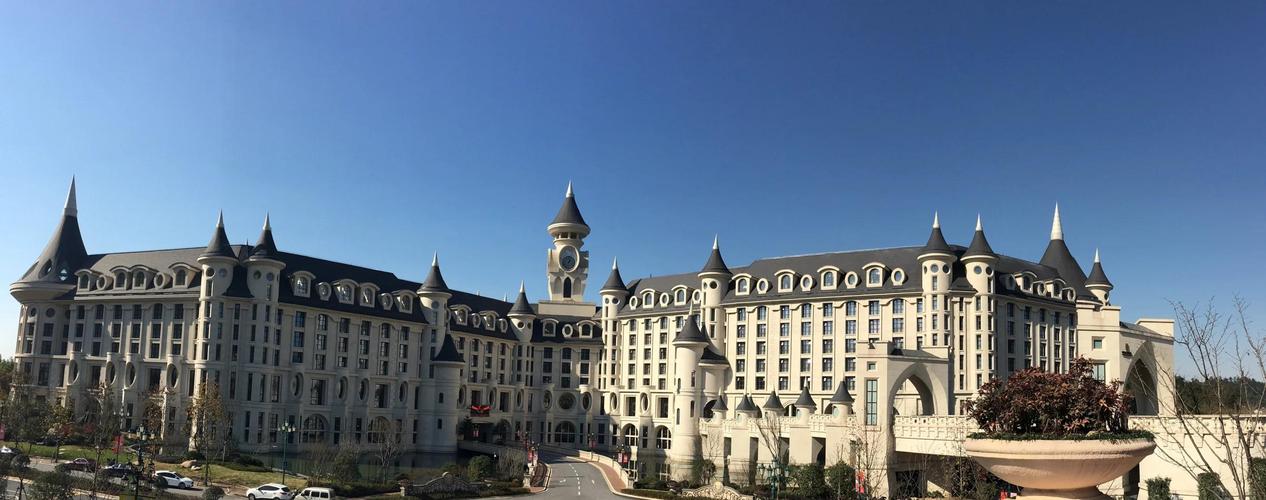 kitty城堡酒店怎么预订？-第1张图片-德高鼎泰便民中心