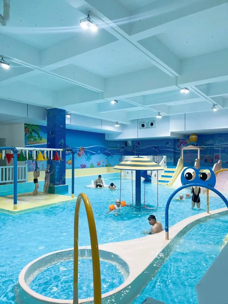 秦皇岛游泳健身俱乐部，哪家值得选？-第2张图片-德高鼎泰便民中心