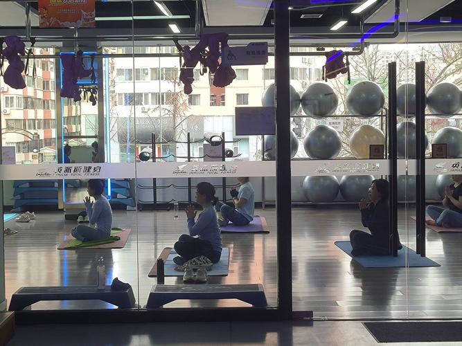 泸州爱丁堡英派斯健身怎么样?-第3张图片-德高鼎泰便民中心 泸州爱丁堡英派斯健身怎么样?-第3张图片-德高鼎泰便民中心