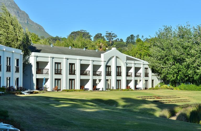 上海南非领事馆酒店预订怎么操作？-第1张图片-德高鼎泰便民中心