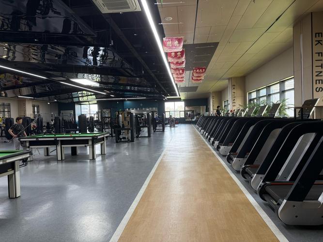 1958年安庆健身图片，藏着怎样的时代记忆？-第2张图片-德高鼎泰便民中心