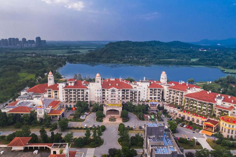 池州九华山附近酒店怎么选最划算？-第2张图片-德高鼎泰便民中心