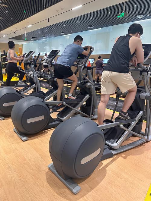 宁波鄞州银泰城健身房怎么样？-第1张图片-德高鼎泰便民中心