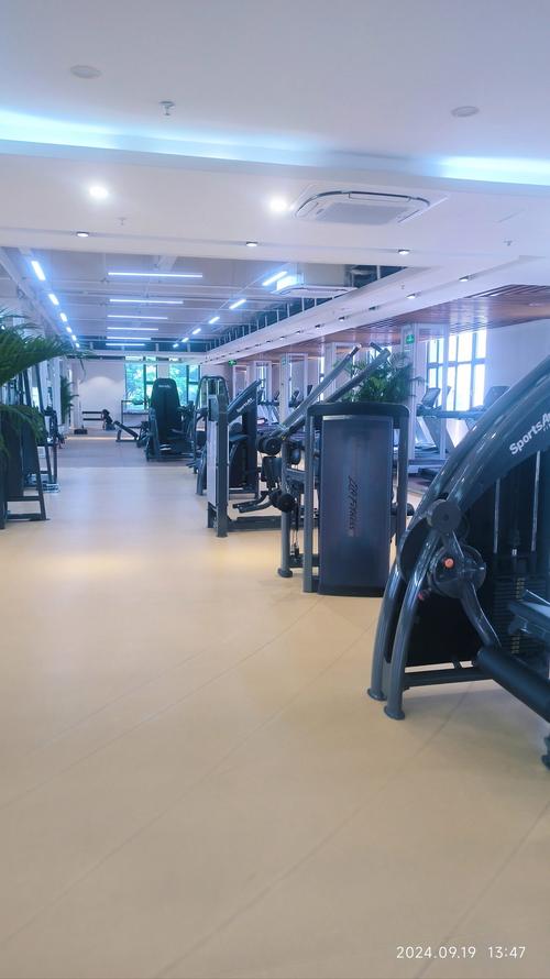 广州天河健身房团购哪家好？-第3张图片-德高鼎泰便民中心