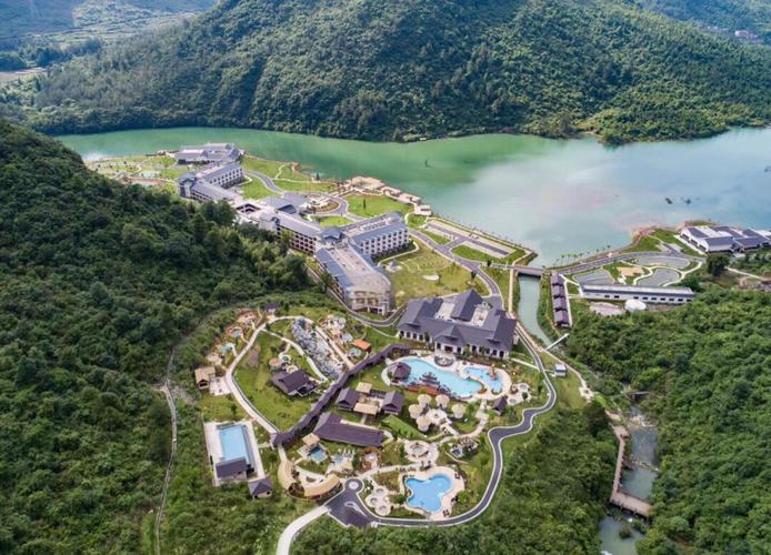 乳源蓝山温泉酒店怎么预订最优惠？-第1张图片-德高鼎泰便民中心