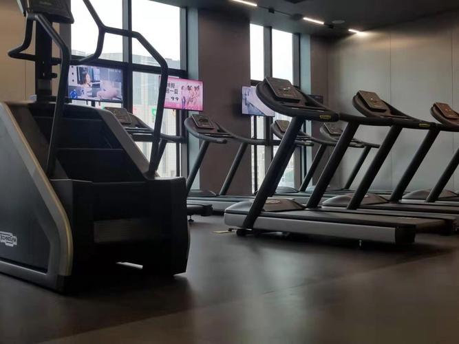 西安南门王府井健身房怎么样？-第2张图片-德高鼎泰便民中心