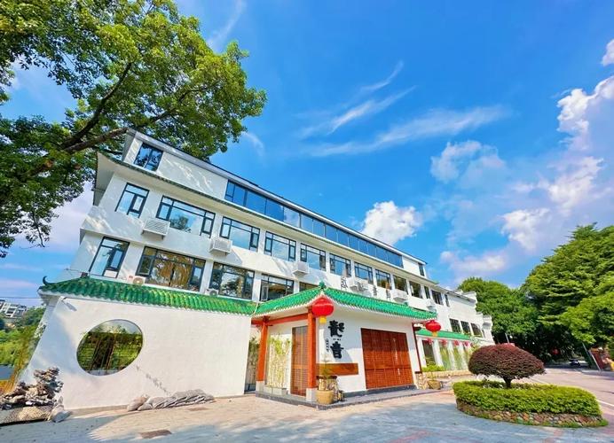 广州从化清音酒店怎么预订?-第1张图片-德高鼎泰便民中心 广州从化清音酒店怎么预订?-第1张图片-德高鼎泰便民中心