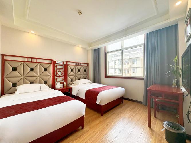 湖南永顺南方酒店怎么预订最划算？-第1张图片-德高鼎泰便民中心