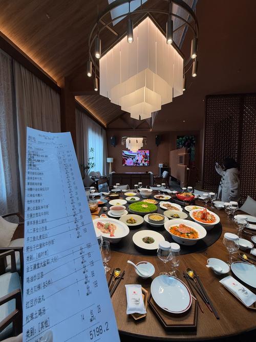 临海特色聚餐酒店怎么选?-第2张图片-德高鼎泰便民中心 临海特色聚餐酒店怎么选?-第2张图片-德高鼎泰便民中心