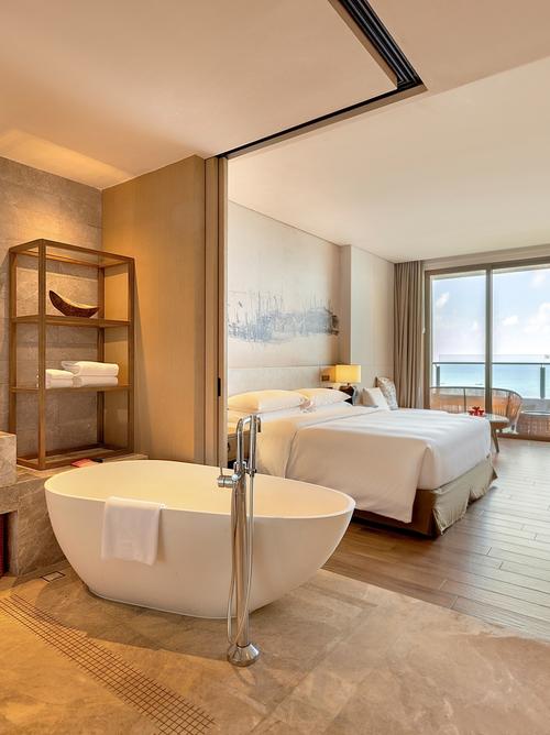 海逸假日温泉酒店怎么预订最优惠？-第2张图片-德高鼎泰便民中心