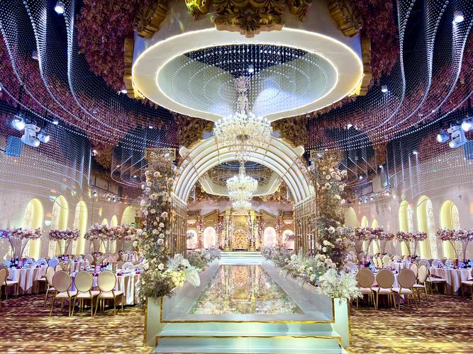 郑州婚宴皇宫酒店怎么选？-第3张图片-德高鼎泰便民中心