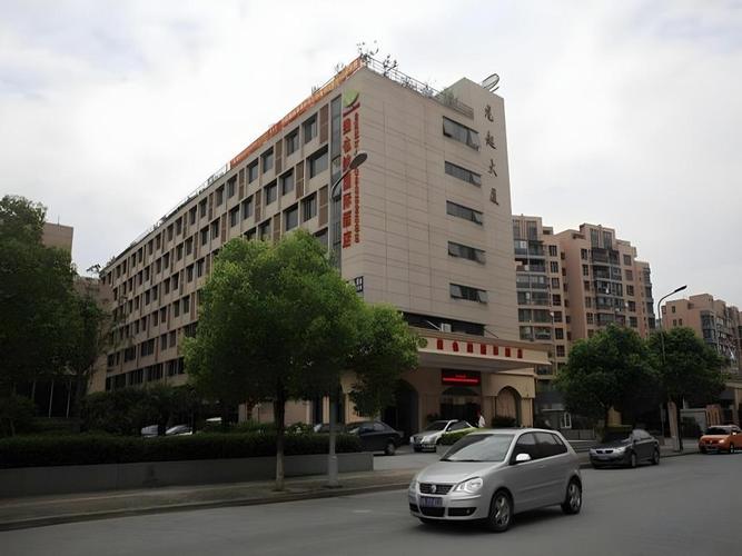 南方商城附近酒店怎么选？-第1张图片-德高鼎泰便民中心