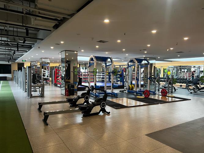 兰州滨河路附近健身房哪家好？-第1张图片-德高鼎泰便民中心