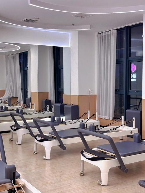 私人健身工作室值不值得选?-第3张图片-德高鼎泰便民中心 私人健身工作室值不值得选?-第3张图片-德高鼎泰便民中心