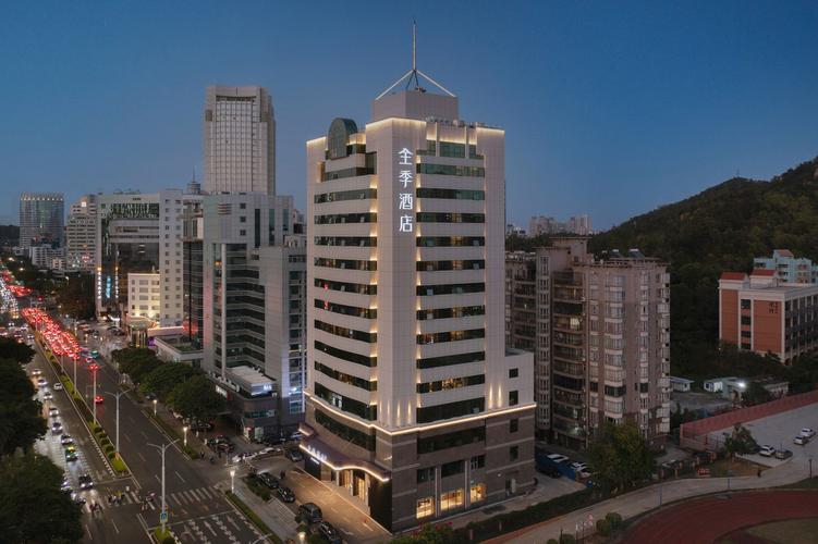 珠海拱北情侣酒店怎么选最划算？-第3张图片-德高鼎泰便民中心