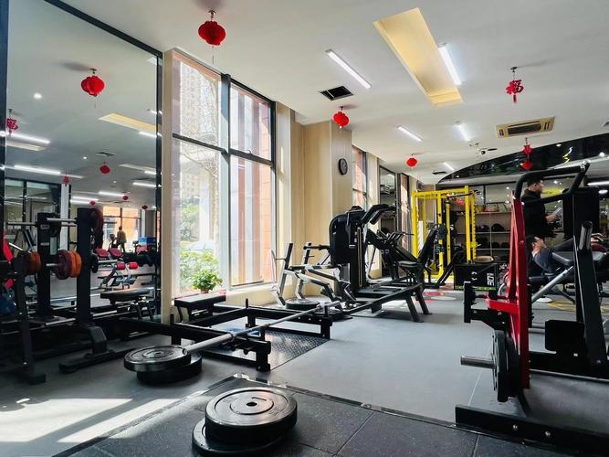 镇江健身房哪家好？求推荐！-第2张图片-德高鼎泰便民中心