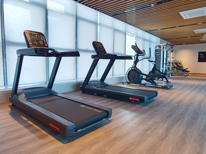 假日酒店健身房收费吗？-第2张图片-德高鼎泰便民中心