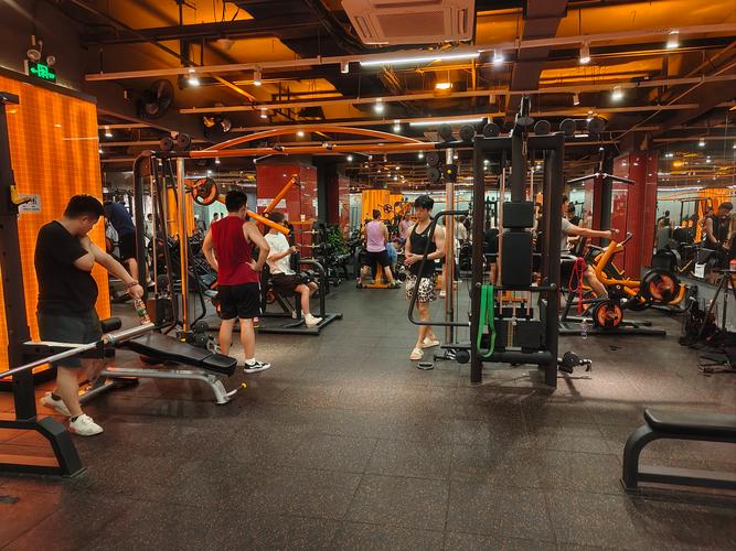 石桥铺健身房哪家最值得选？-第2张图片-德高鼎泰便民中心